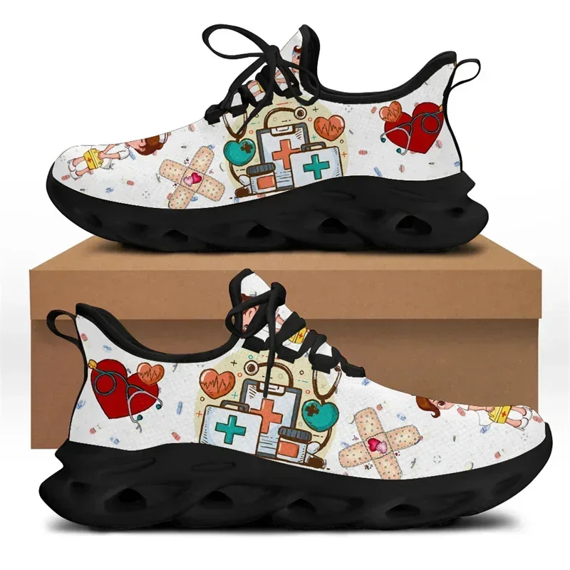Weiße Pflegeschuhe für Frauen, – Men Shoes Marks Bewertung und Preis